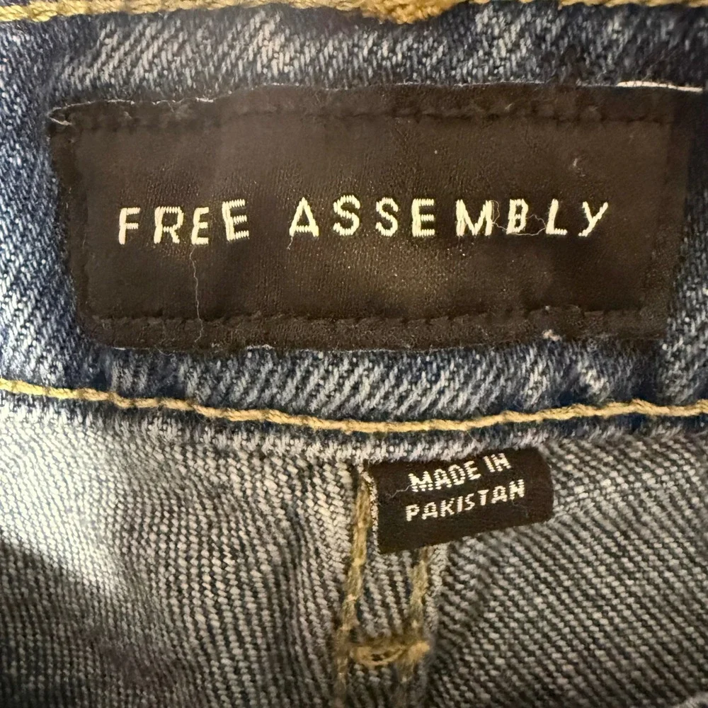Free Assembly Womens Super High Rise Straight Leg Jeans Dark Wash‎ Size 12